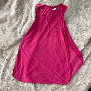 Onzie Flow Hot pink open sides flowy tank EUC OSFA